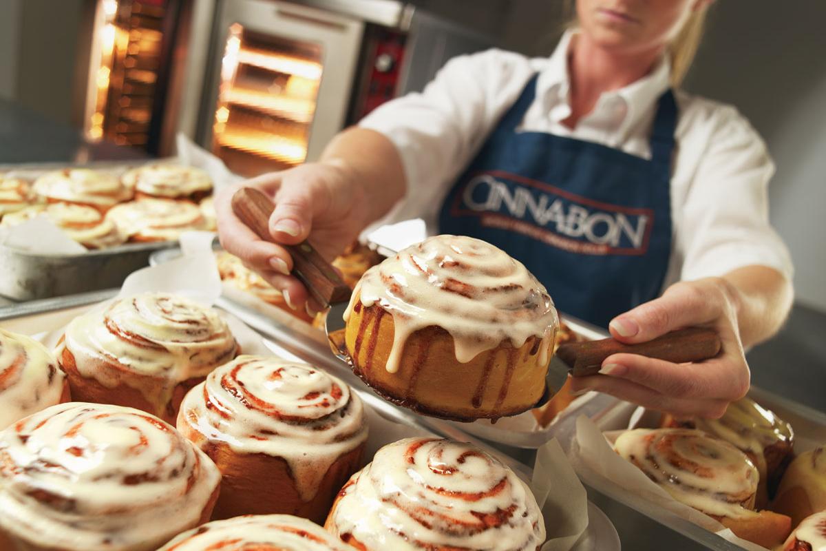 Франшиза Cinnabon – цена, условия покупки и актуальная стоимость в 2019  году - Магазин франшиз RFRANCH – купить франшизу в России